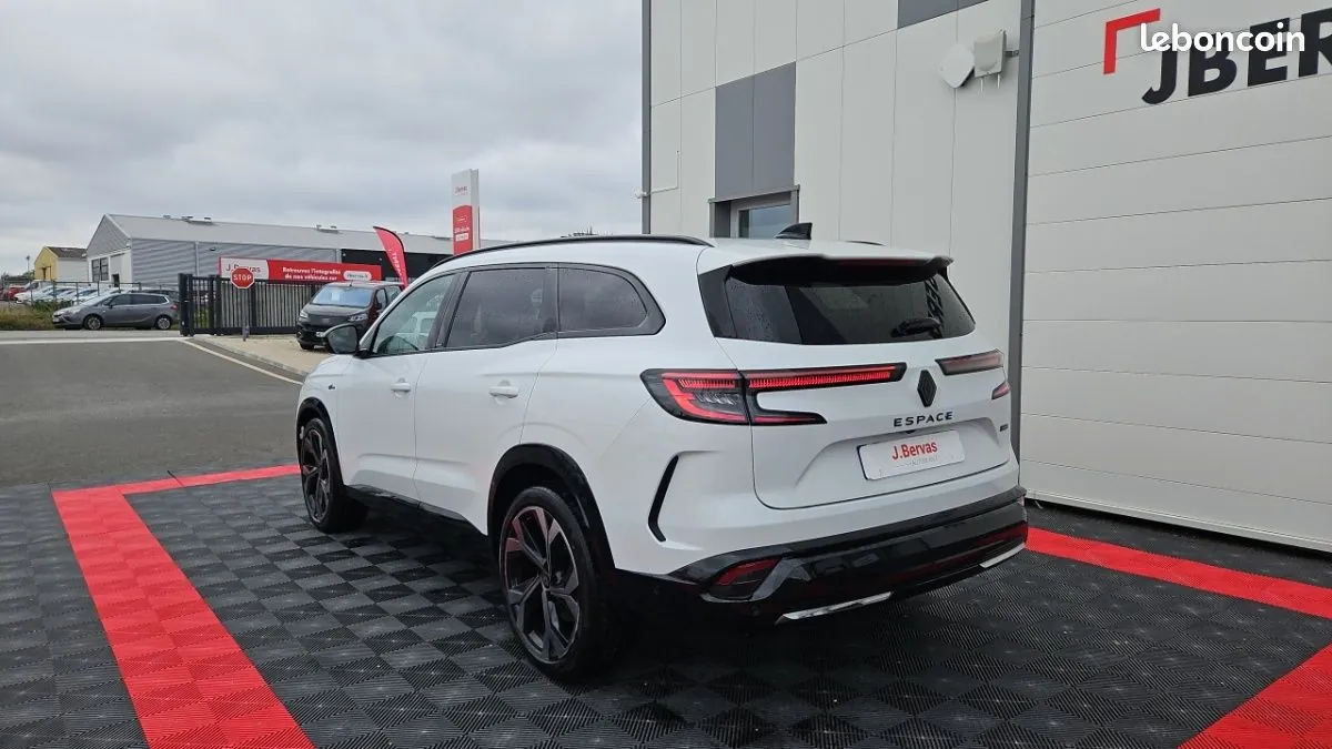 Renault Espace 2024 photo 3