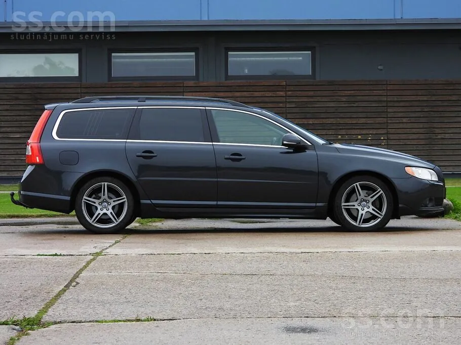 Volvo V70 2013 photo 4