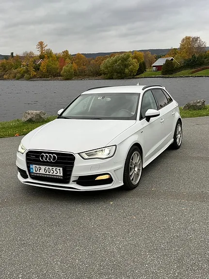 Audi A3 2015 photo 3
