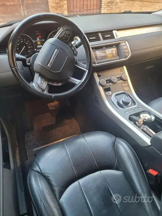 Land Rover Evoque 2017 photo 5