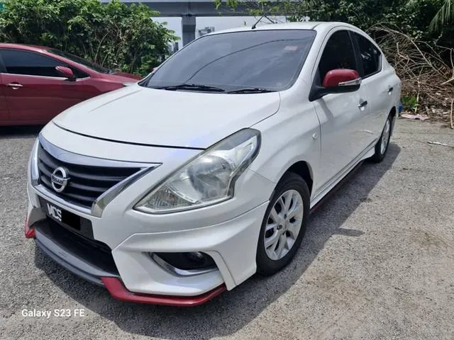 Nissan Almera