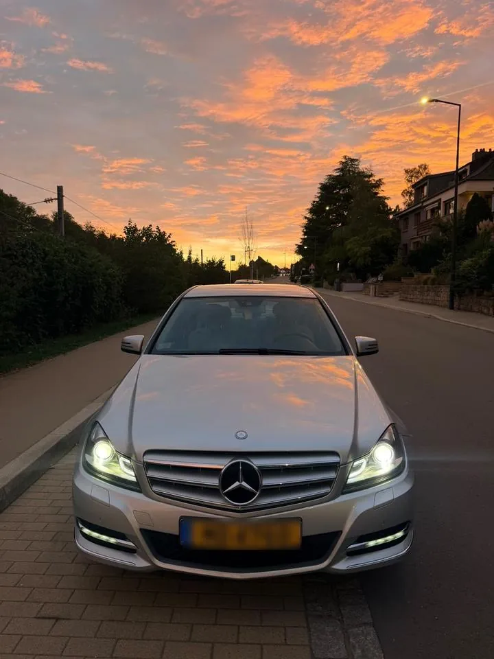 Mercedes-Benz C 350