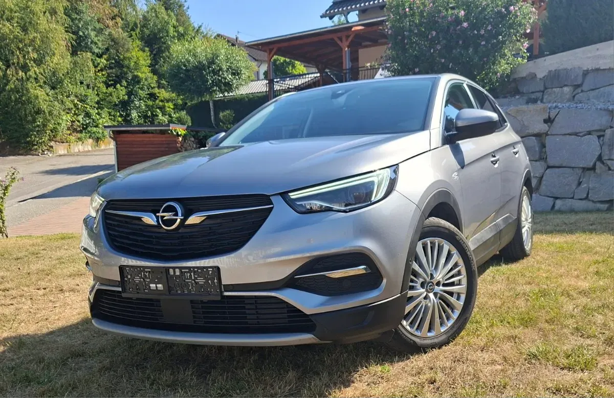 Opel Grandland X 2020 photo 3