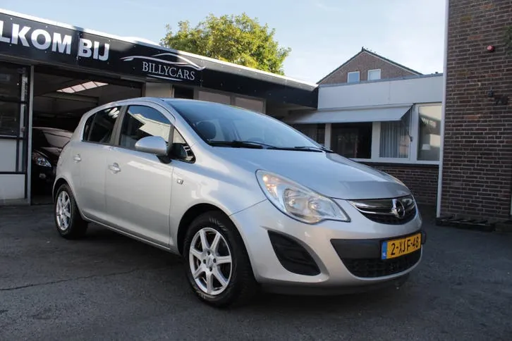 Opel Corsa 2013 photo 3