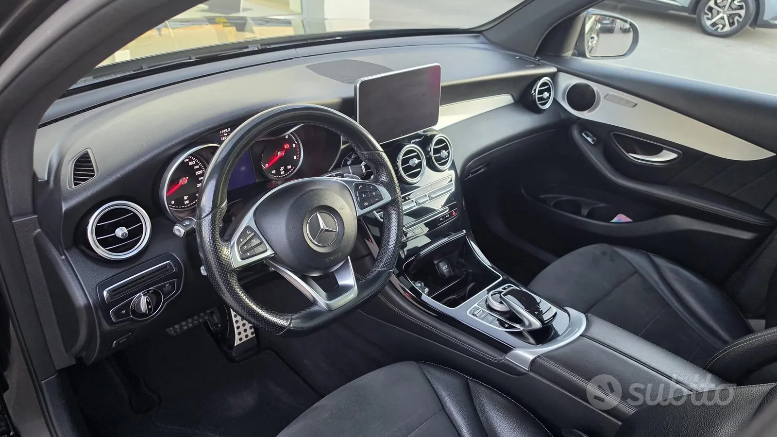 Mercedes-Benz Glc 2017 photo 5