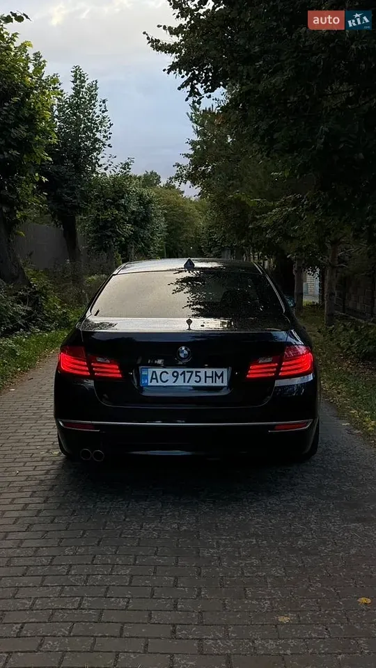 BMW 5 Series 2014 photo 3