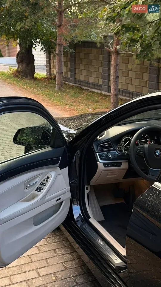 BMW 5 Series 2014 photo 4