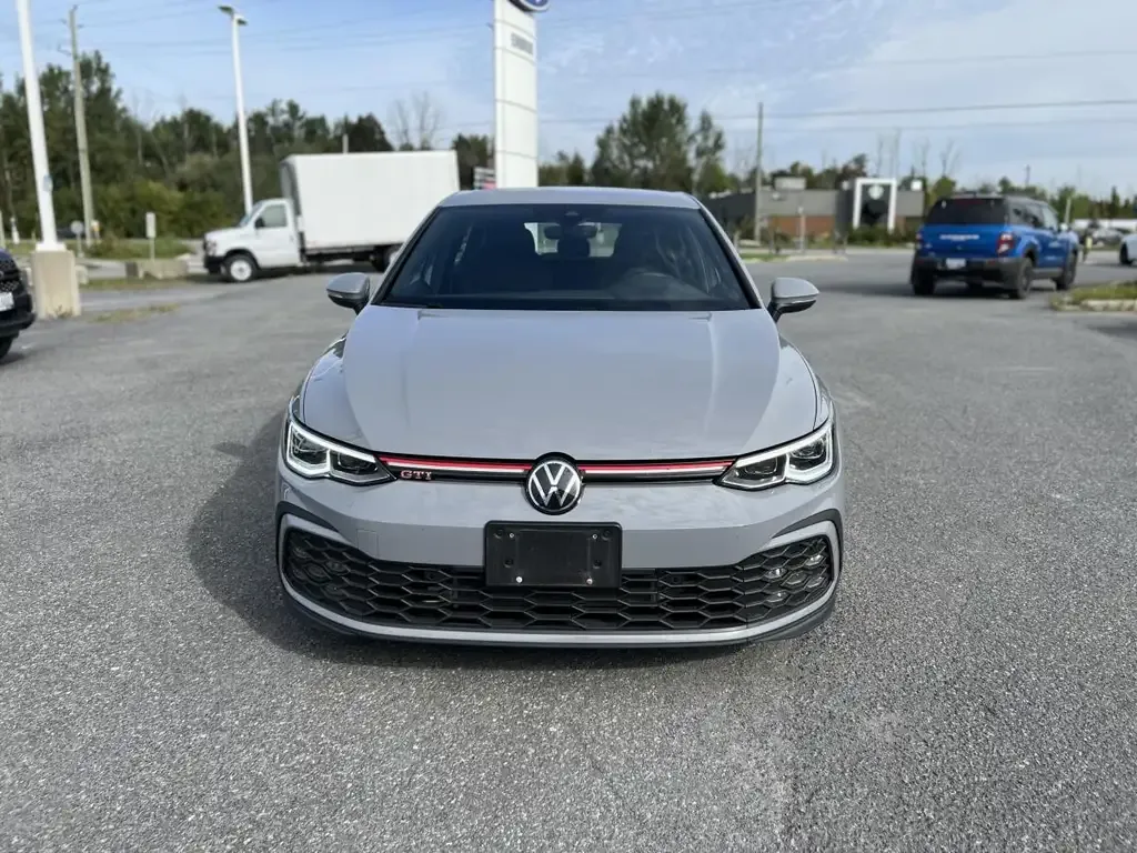 Volkswagen Golf Gti 2024 photo 2