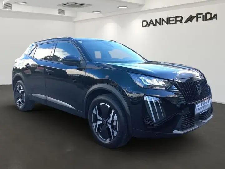 Peugeot 2008 2023 photo 2