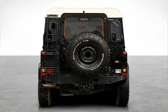 Land Rover Defender 90 2001 photo 5