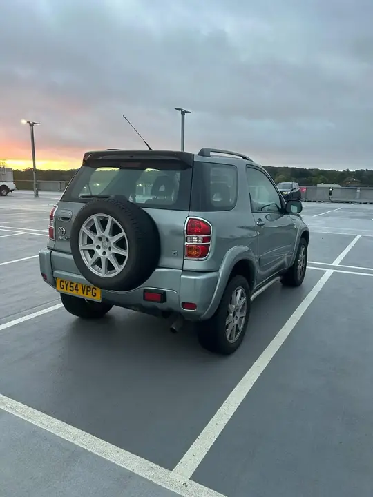 Toyota Rav4 2004 photo 3