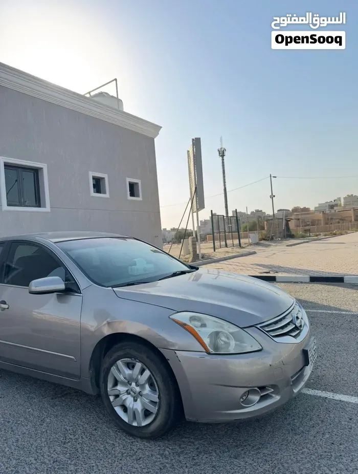 Nissan Altima 2012 photo 5