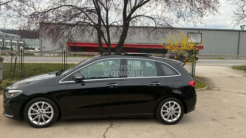 Mercedes-Benz B 180 2021 photo 3