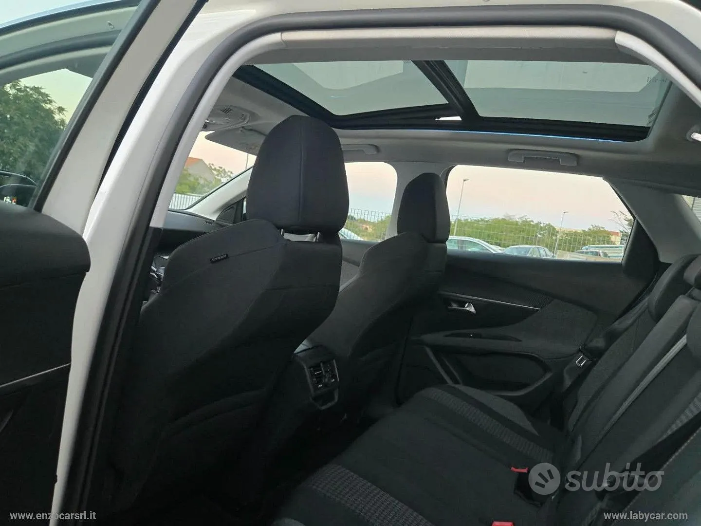 Peugeot 3008 2017 photo 3