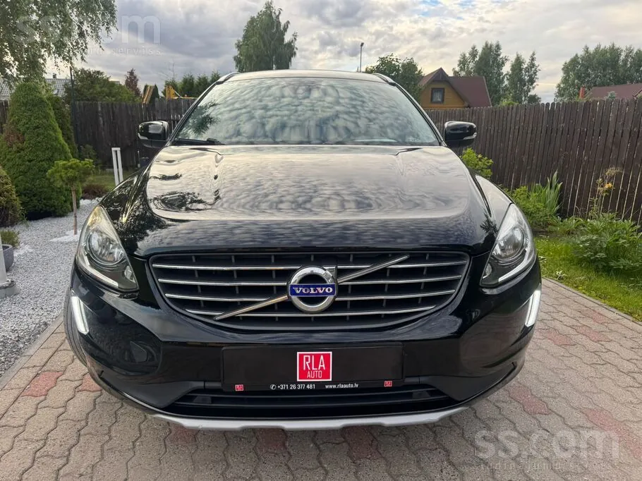 Volvo Xc 60 2017 photo 2
