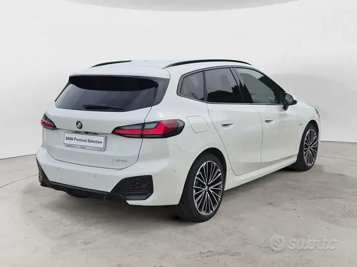 BMW 2 Series Active Tourer 2025 photo 4