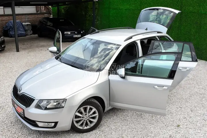 Skoda Octavia 2013 photo 2