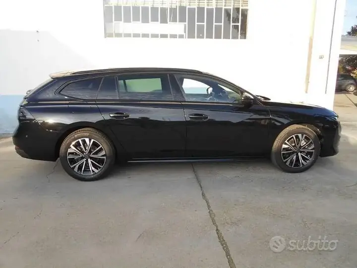 Peugeot 508 2025 photo 3