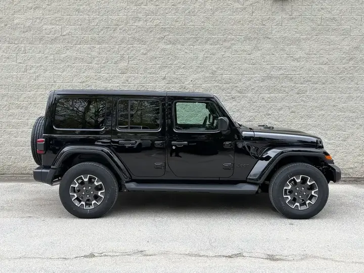 Jeep Wrangler 2026 photo 4
