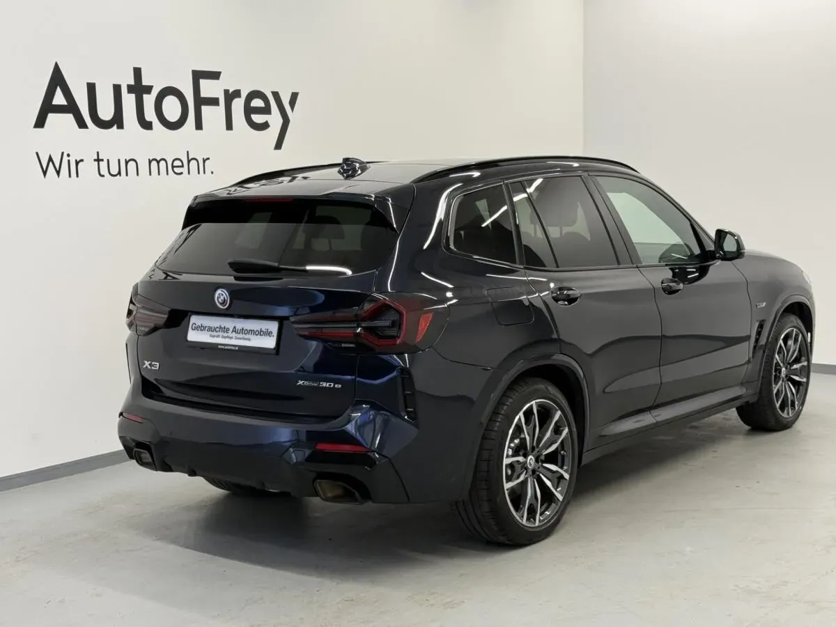 BMW X3 2022 photo 2
