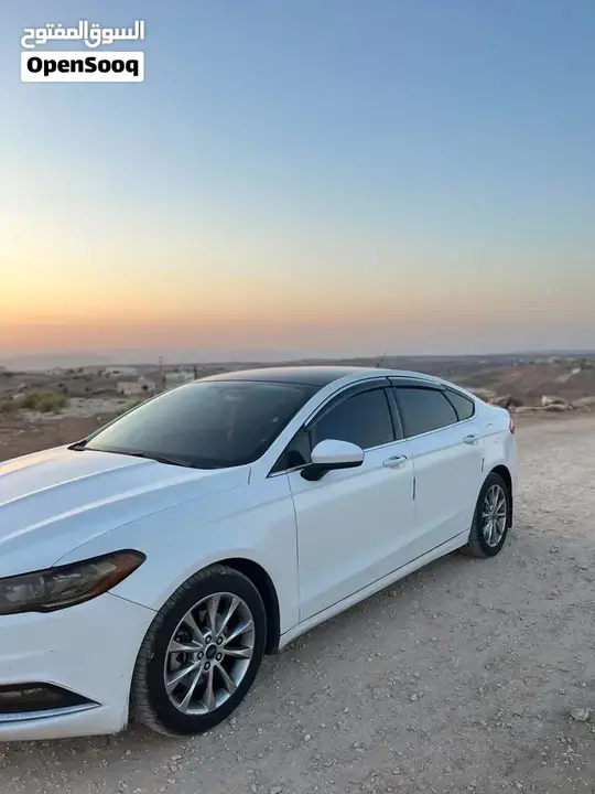 Ford Fusion 2017 photo 2