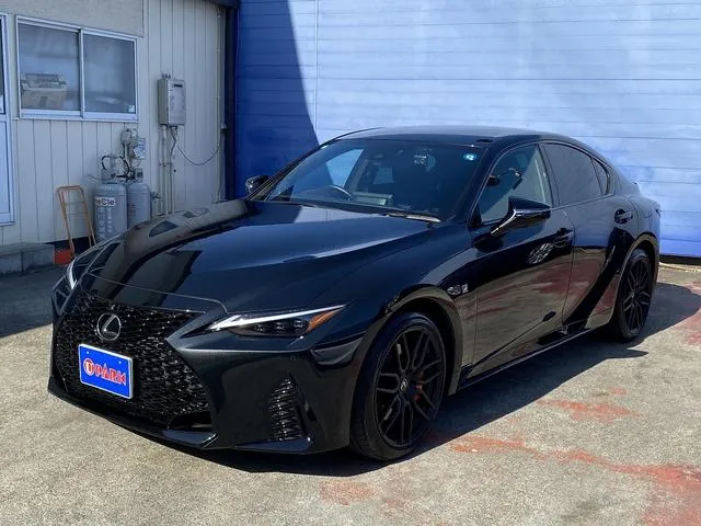 Toyota Is 2020 photo 5