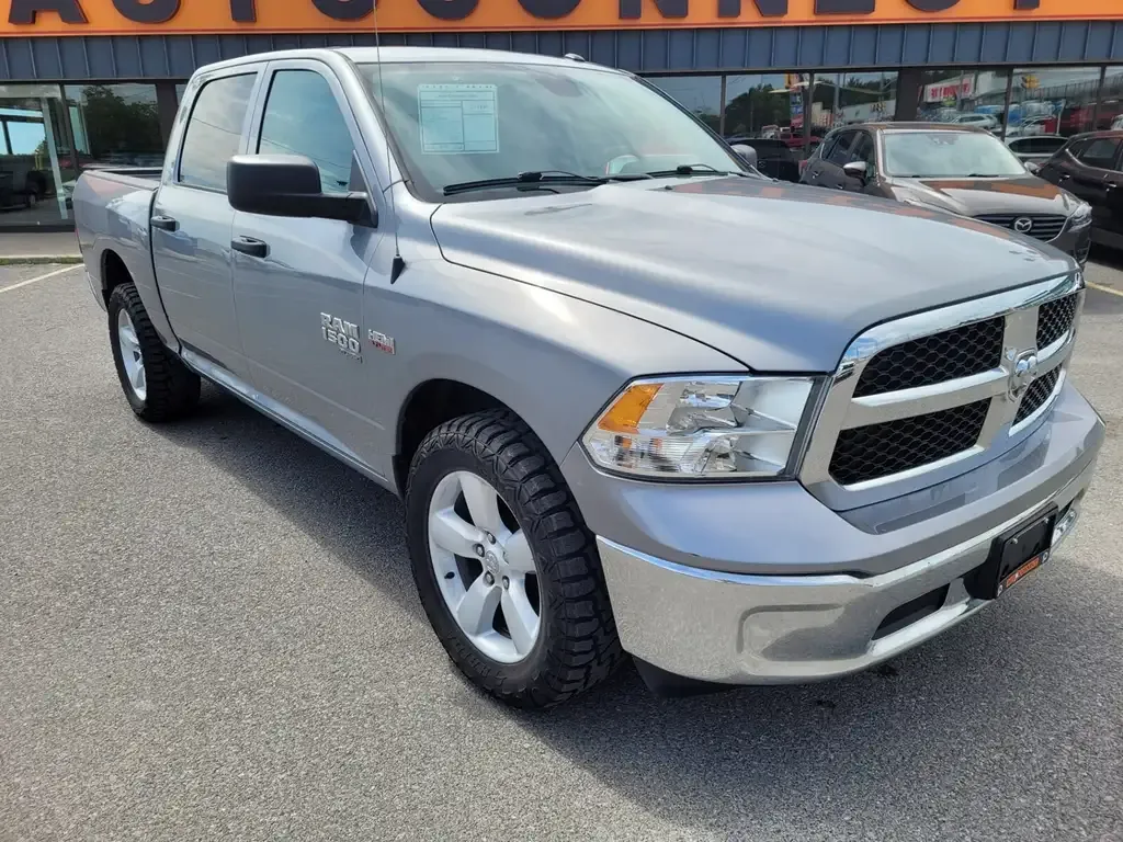 Ram 1500 Classic 2023 photo 2