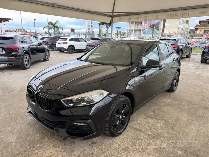 BMW 116D 2021 photo 4