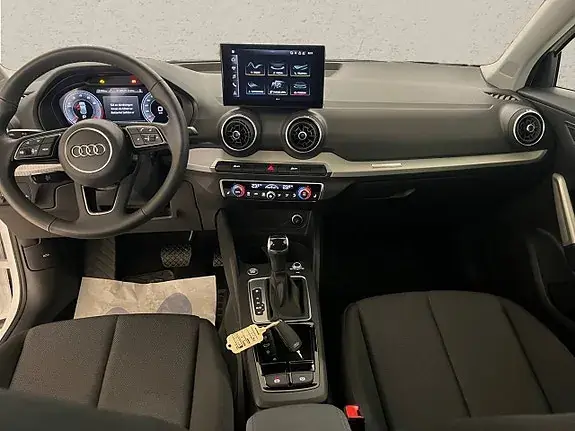 Audi Q2 2024 photo 4