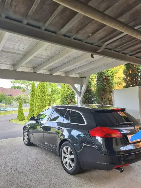 Opel Insignia 2010 photo 2