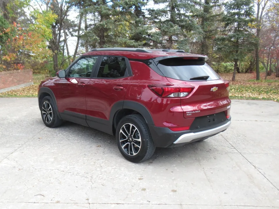 Chevrolet Trailblazer 2024 photo 3