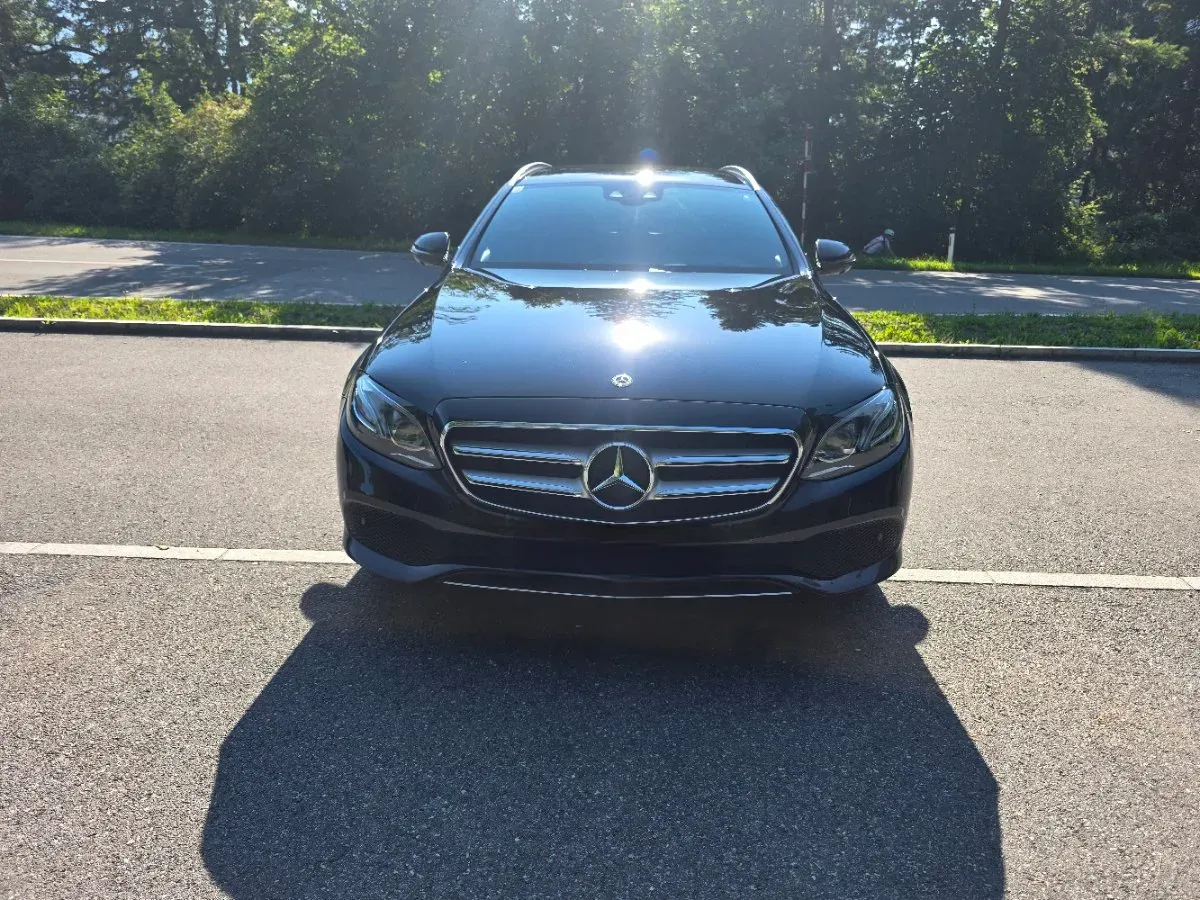 Mercedes-Benz E-Class 2017 photo 3