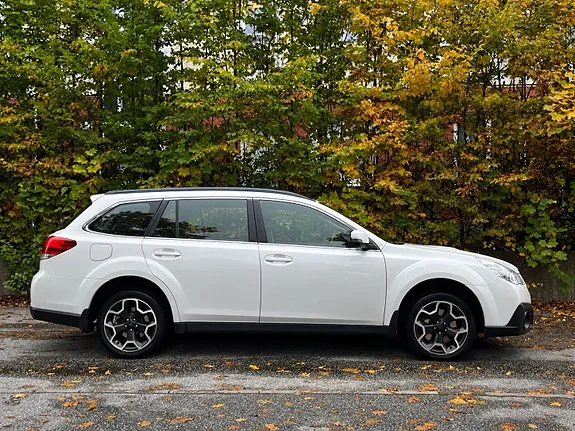 Subaru Outback 2014 photo 5