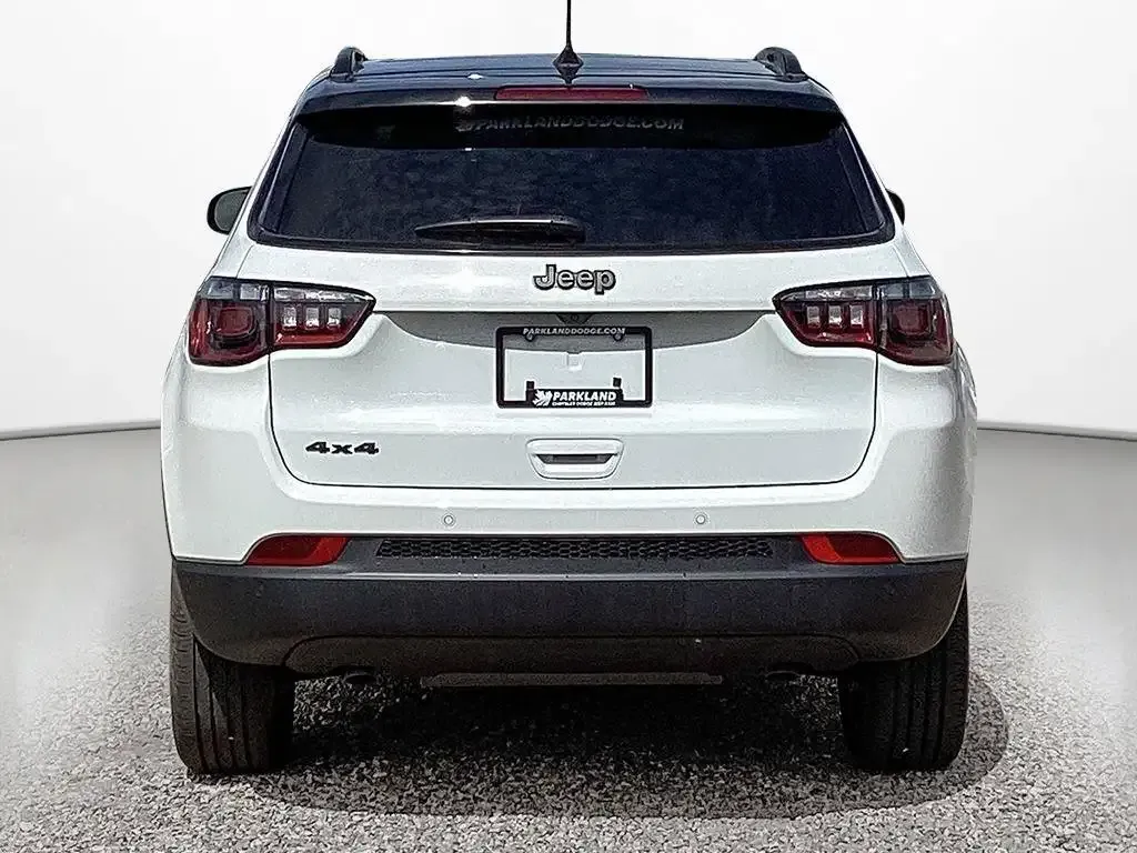 Jeep Compass 2026 photo 4