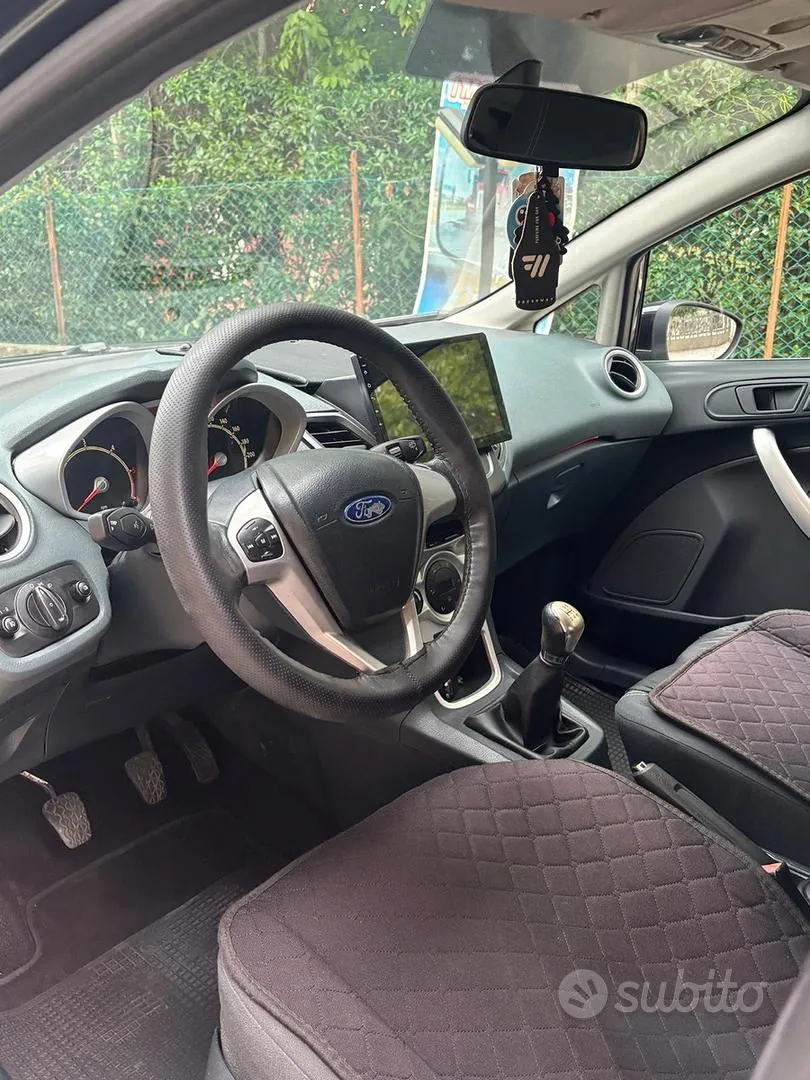 Ford Fiesta 2009 photo 5