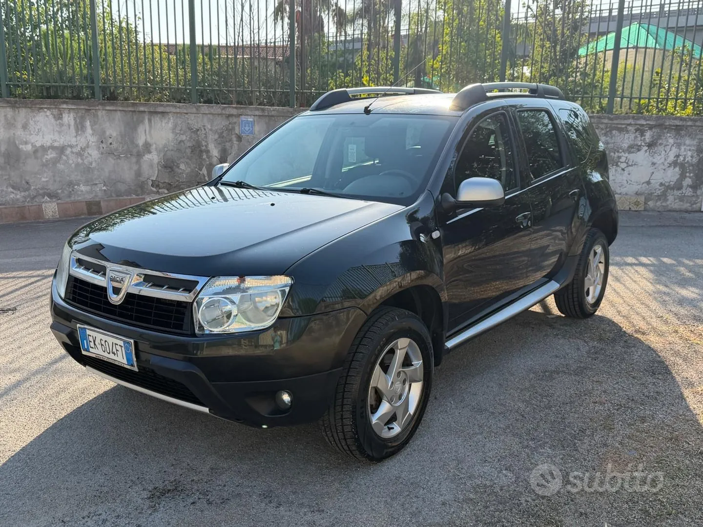 Dacia Duster 2011 photo 3