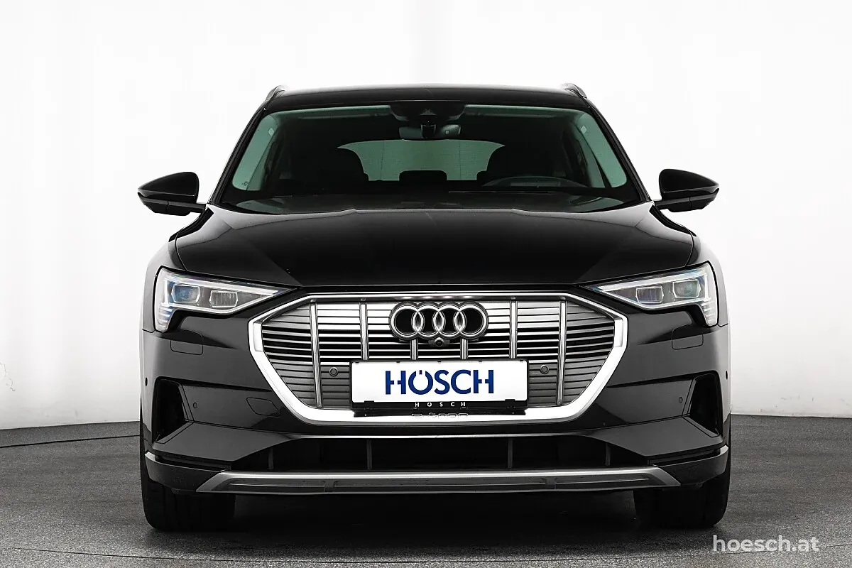 Audi E-Tron 2023 photo 2