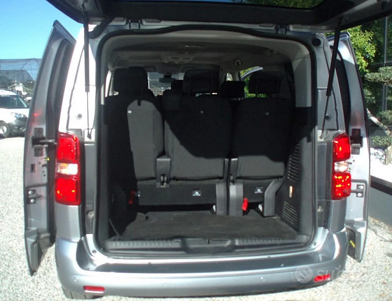 Opel Zafira 2022 photo 4