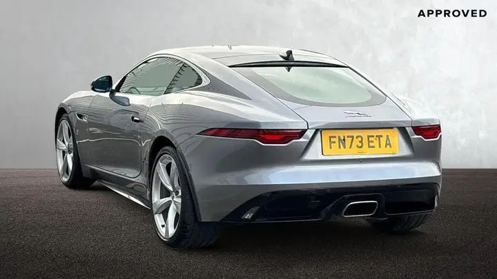 Jaguar F-Type 2023 photo 2