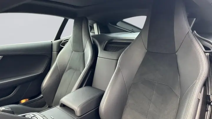 Jaguar F-Type 2023 photo 4