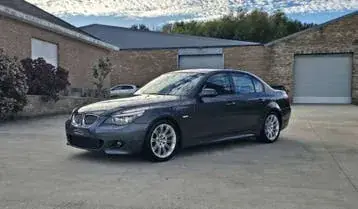 BMW Série 5 2010 photo 2