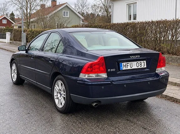 Volvo S60 2007 photo 2