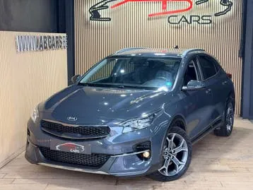 Kia Xceed 2021 photo 2