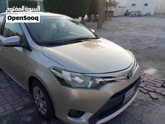Toyota Yaris 2014 photo 3
