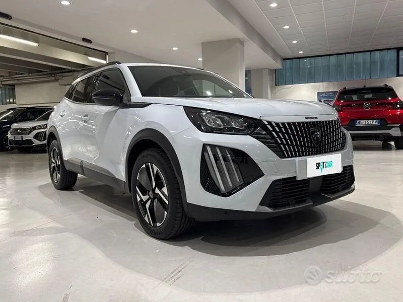 Peugeot 2008 2025 photo 5