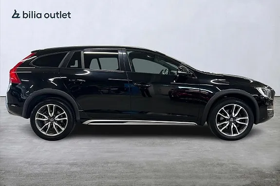 Volvo V60 Cross Country 2018 photo 5