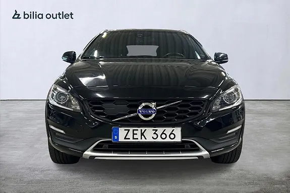Volvo V60 Cross Country 2018 photo 3