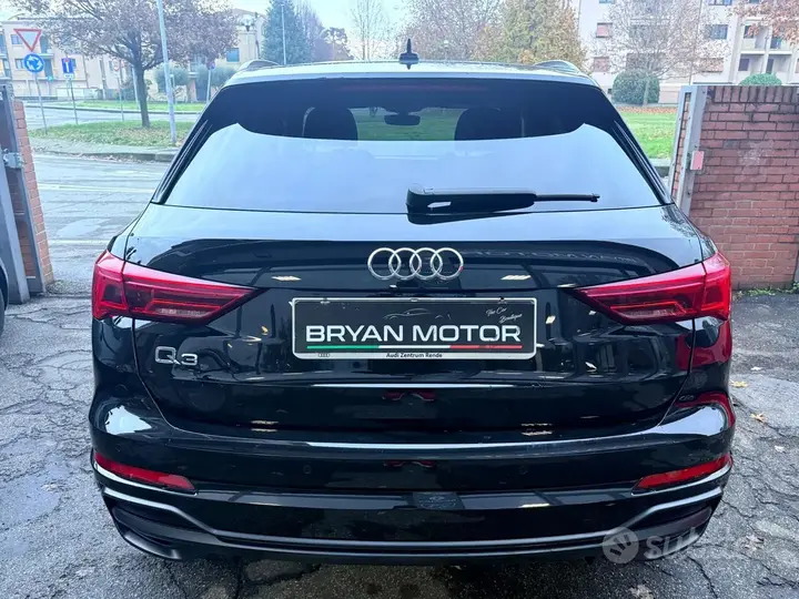 Audi Q3 2022 photo 3