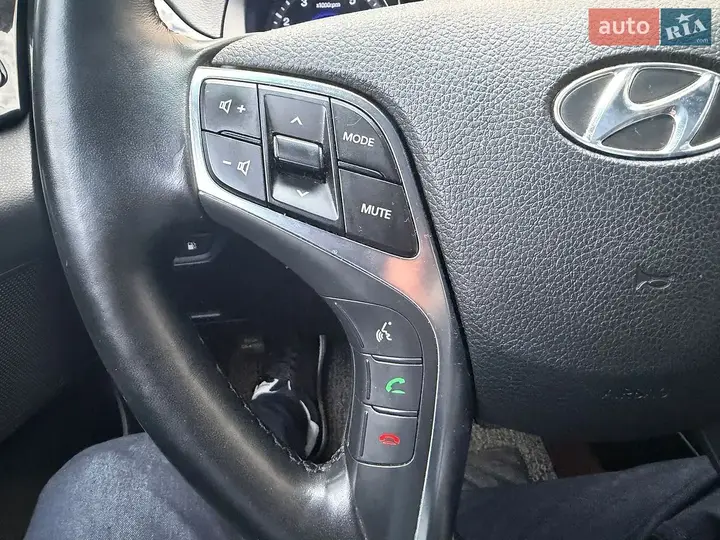 Hyundai Grandeur 2016 photo 4