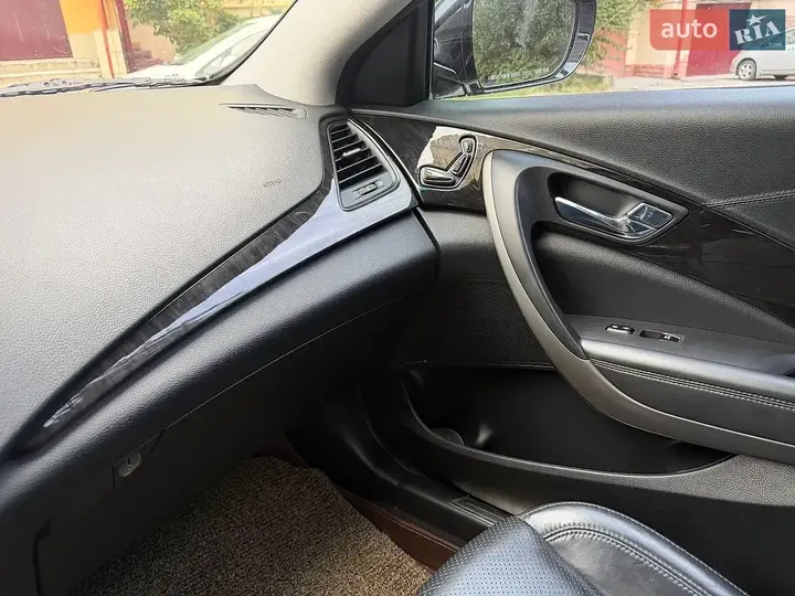 Hyundai Grandeur 2016 photo 5